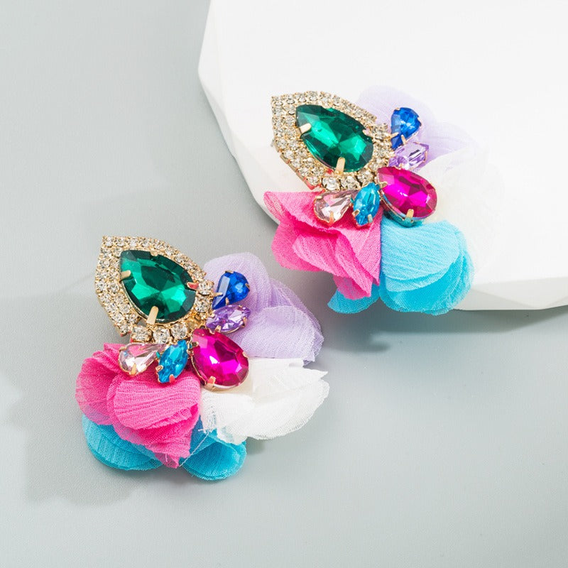Retro Lace Diamond Studded Earrings