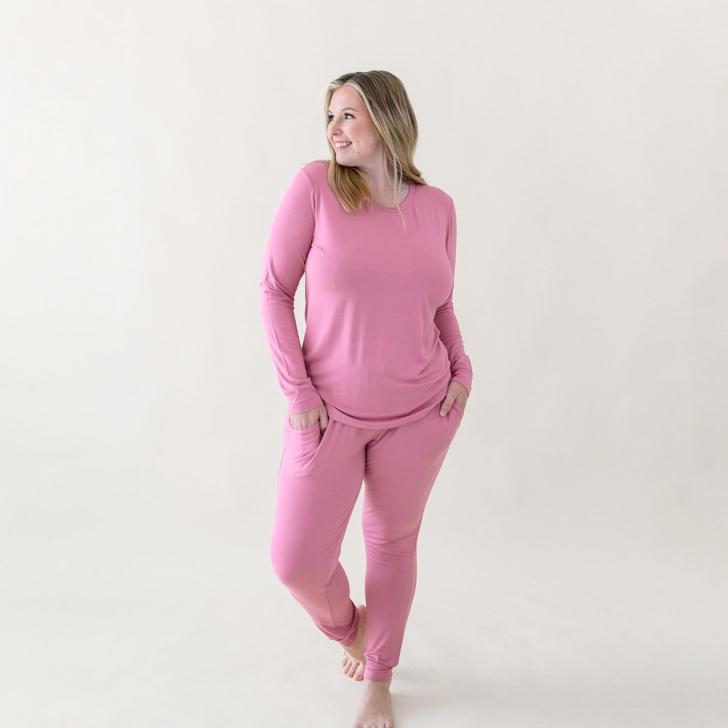 Women's Jogger Pajama Set in Apple Blossom