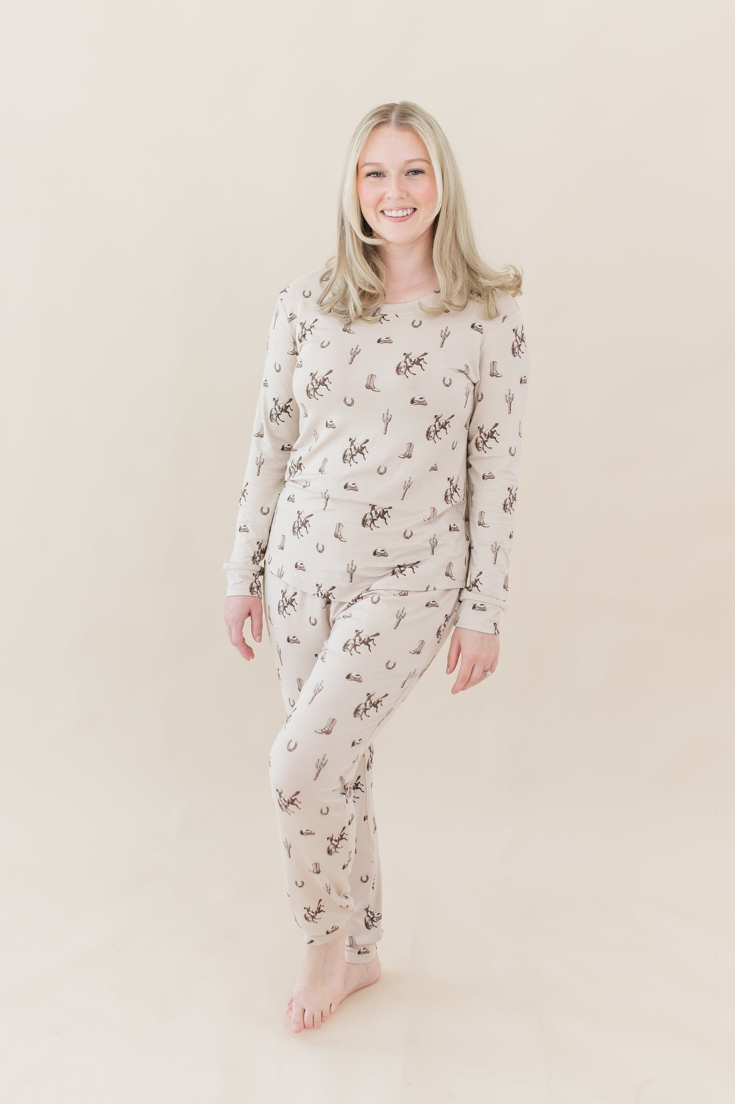 Women's Jogger Pajama Set in Classic Cowboy
