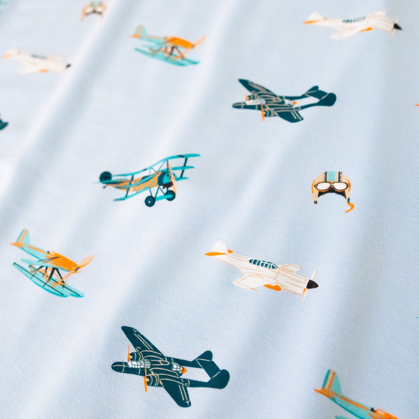 Polo Shortall in Take Off
