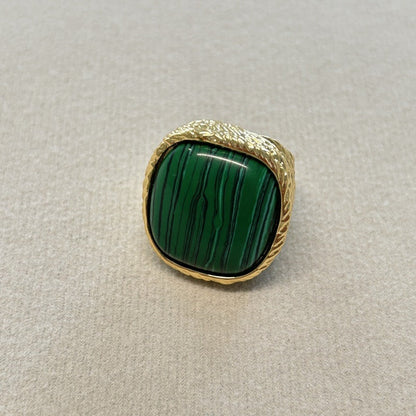 Natural Middel Age Stone Ring