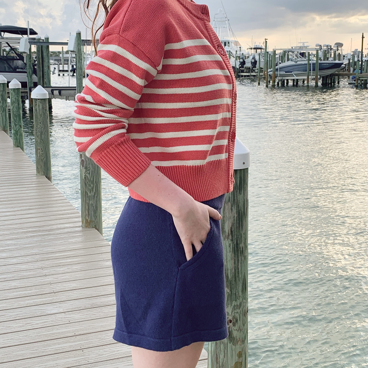 women's navy knit short