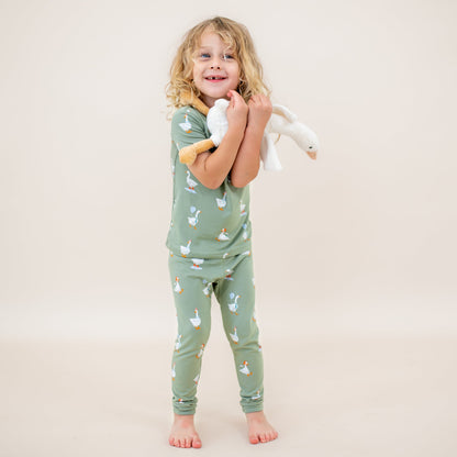 Short Sleeve with Pants Pajamas in Silly Goose