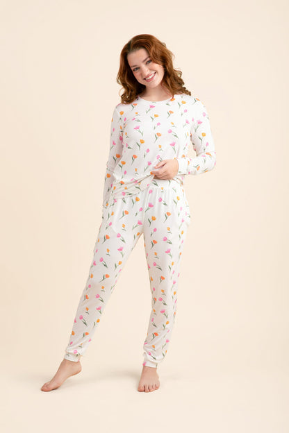 Women's Jogger Pajama Set in Tulip