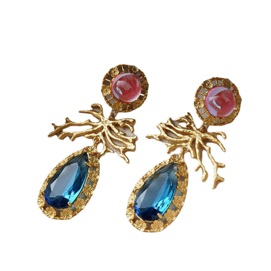 Middle Ancient Water Drop Earrings