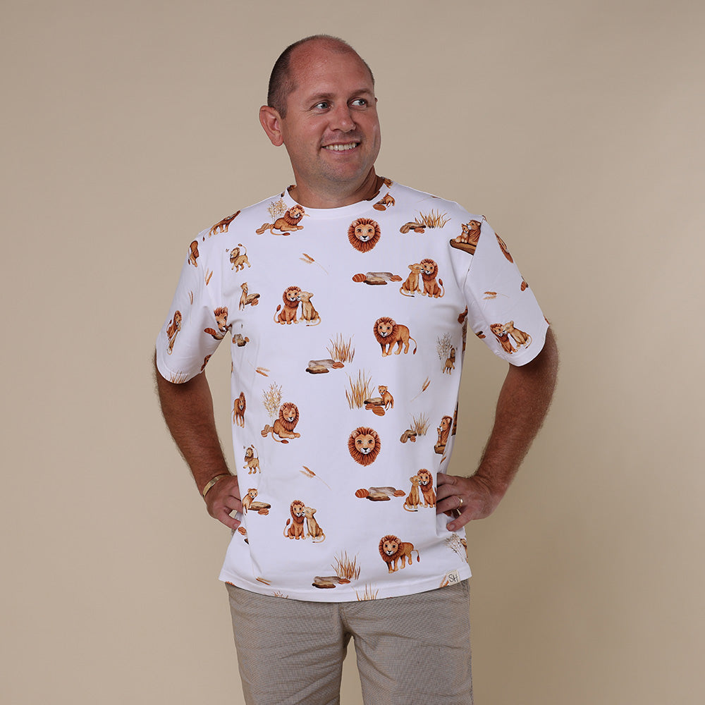 Lion Organic Unisex T-Shirt