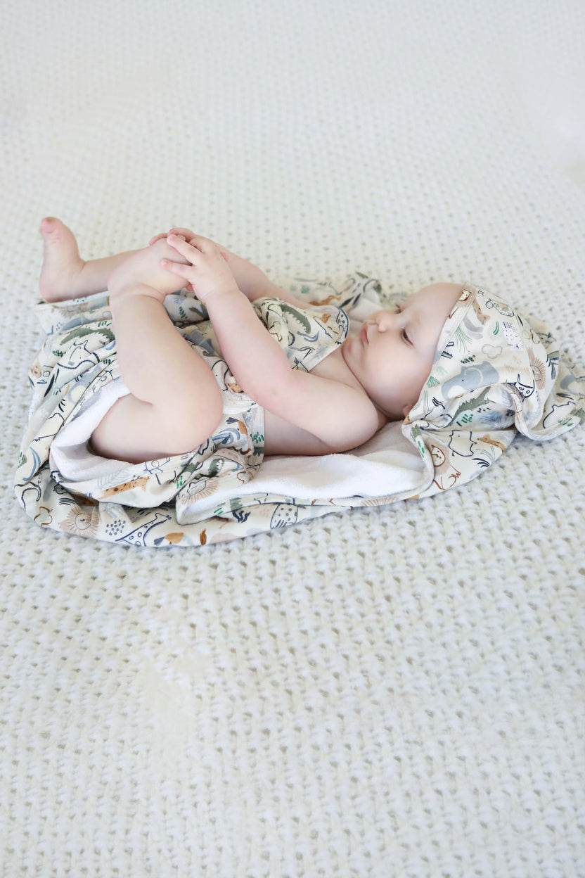 Embroidered Bamboo Hooded Towel | Into The Wild