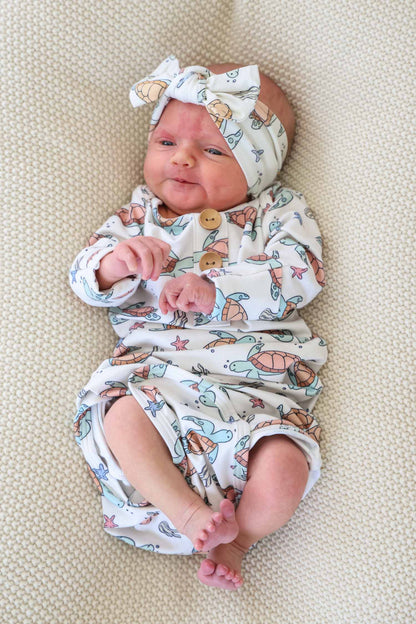 Newborn Baby Knot Gown & Hat Set | Turtley Rad